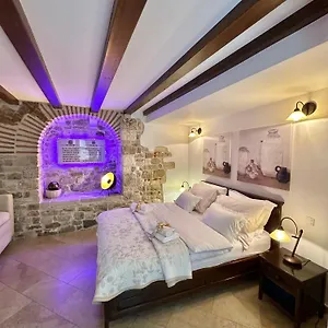 Diocletian Wine Apartment Split